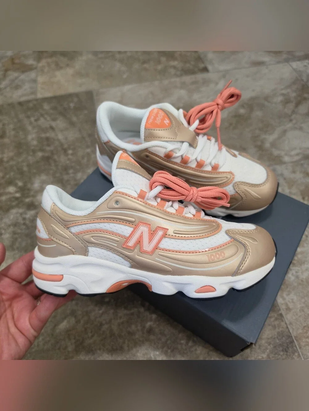 New Balance 1000 Kids Shoe Size 2.5